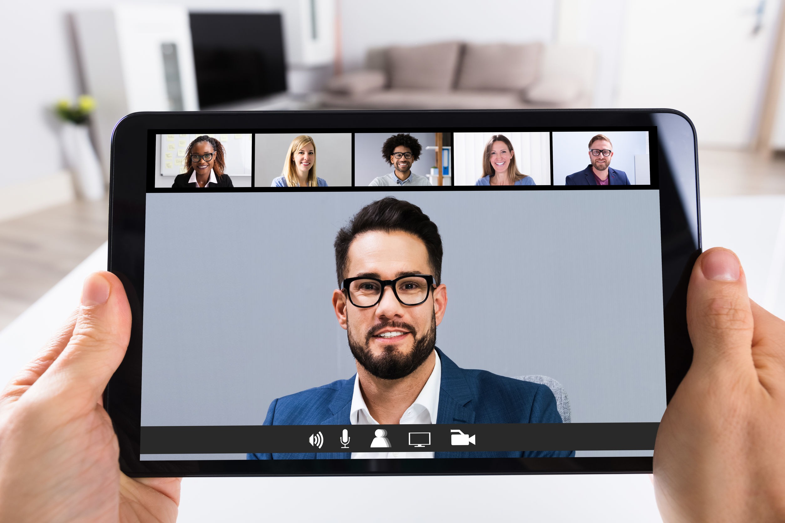 virtual-presentation-tips-videoconference