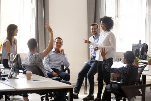 7 tips to help strengthen management and employee relations