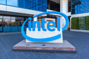 Intel explains CEO pay cut, Maryland bill subsidizes organizations that try out a four-day workweek