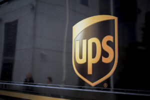 UPS cuts 12,000 jobs and mandates a return to the office, news startup Messenger shuts down and leaves employees without severance
